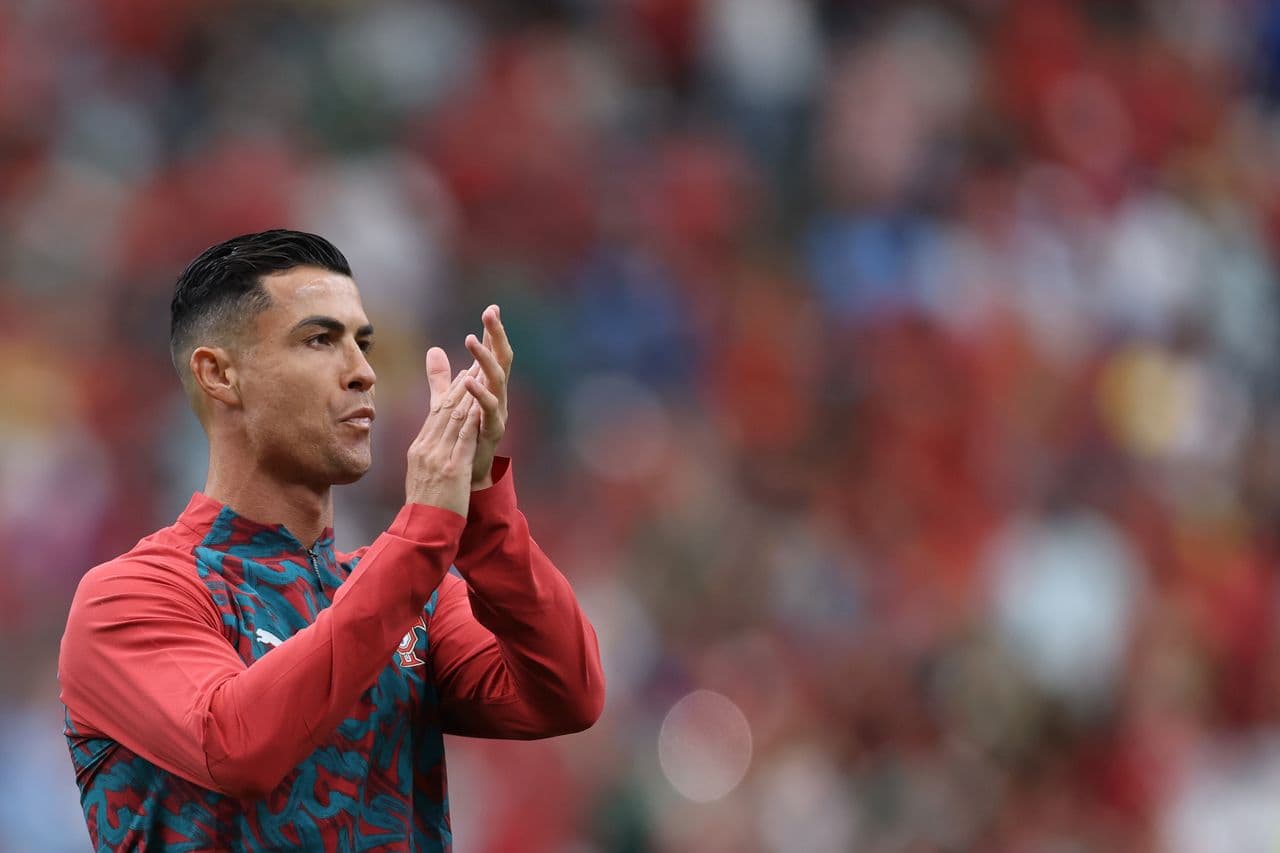 Quiz! Can you sort these 30 players by their international caps?