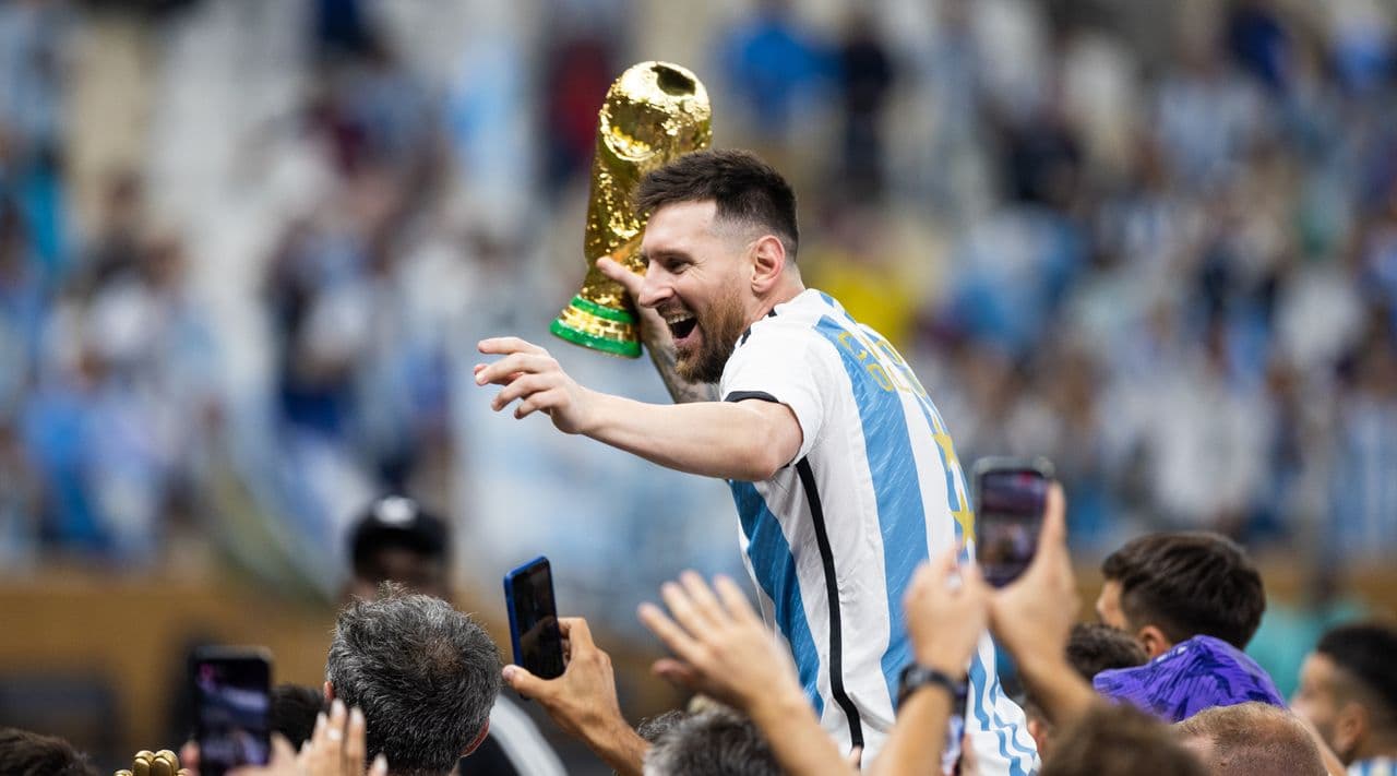 World Cup 2026 Odds: Which Heavyweights Are Poised to Lift the Trophy?