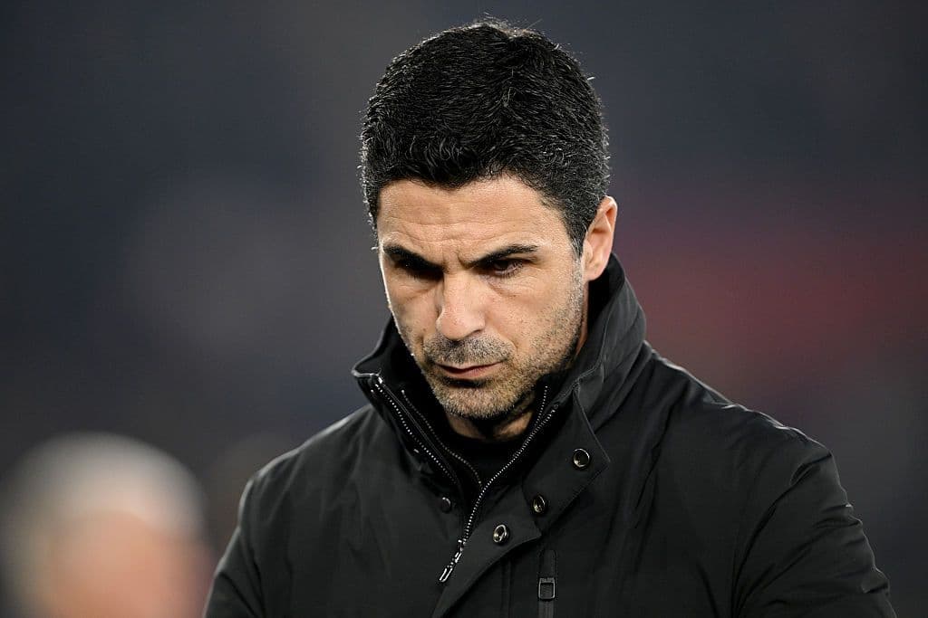 Arsenal Defender in Transfer Talks Following UCL Final Loss