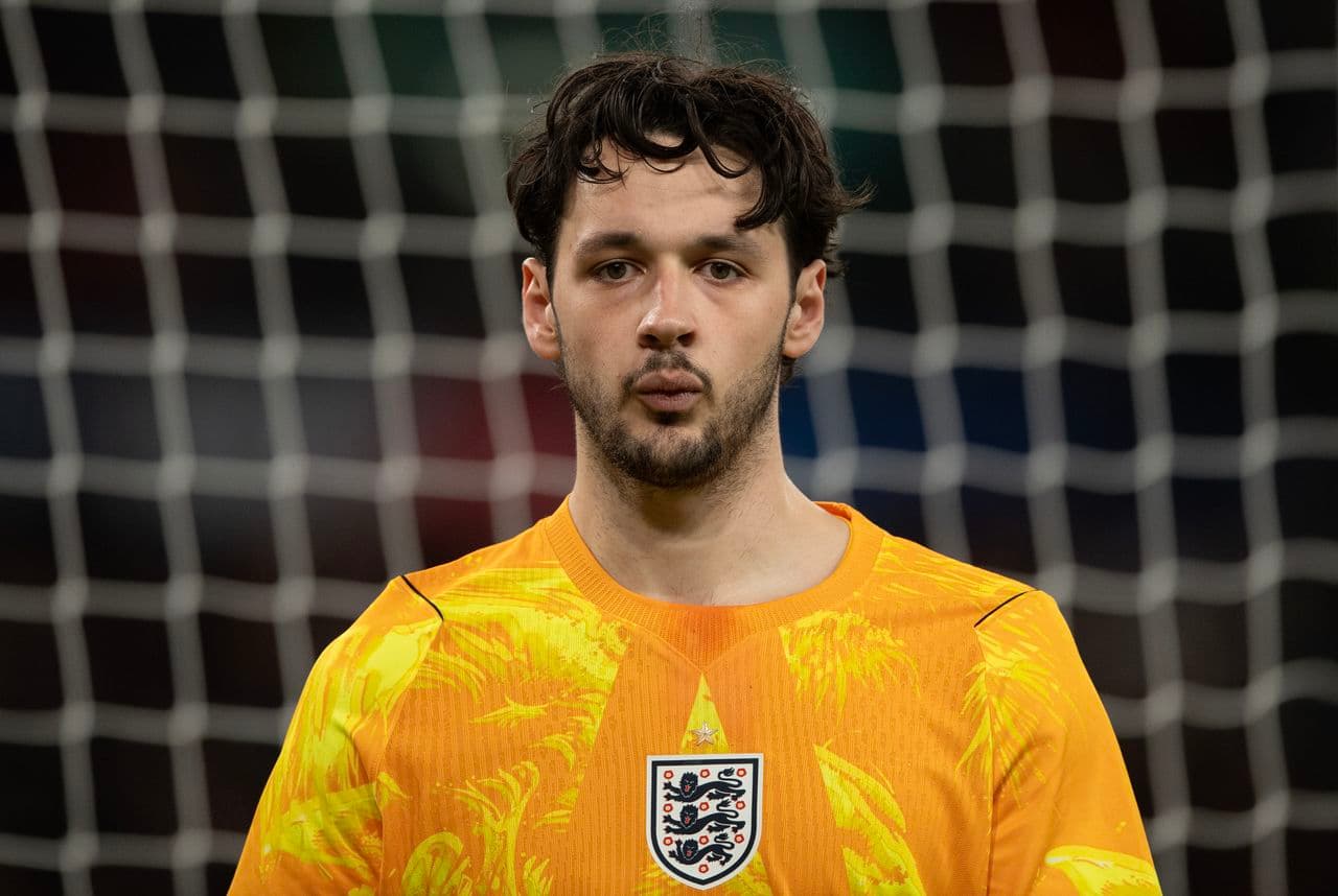 Leeds United Edge Out Newcastle in Race for Manchester City Keeper James Trafford