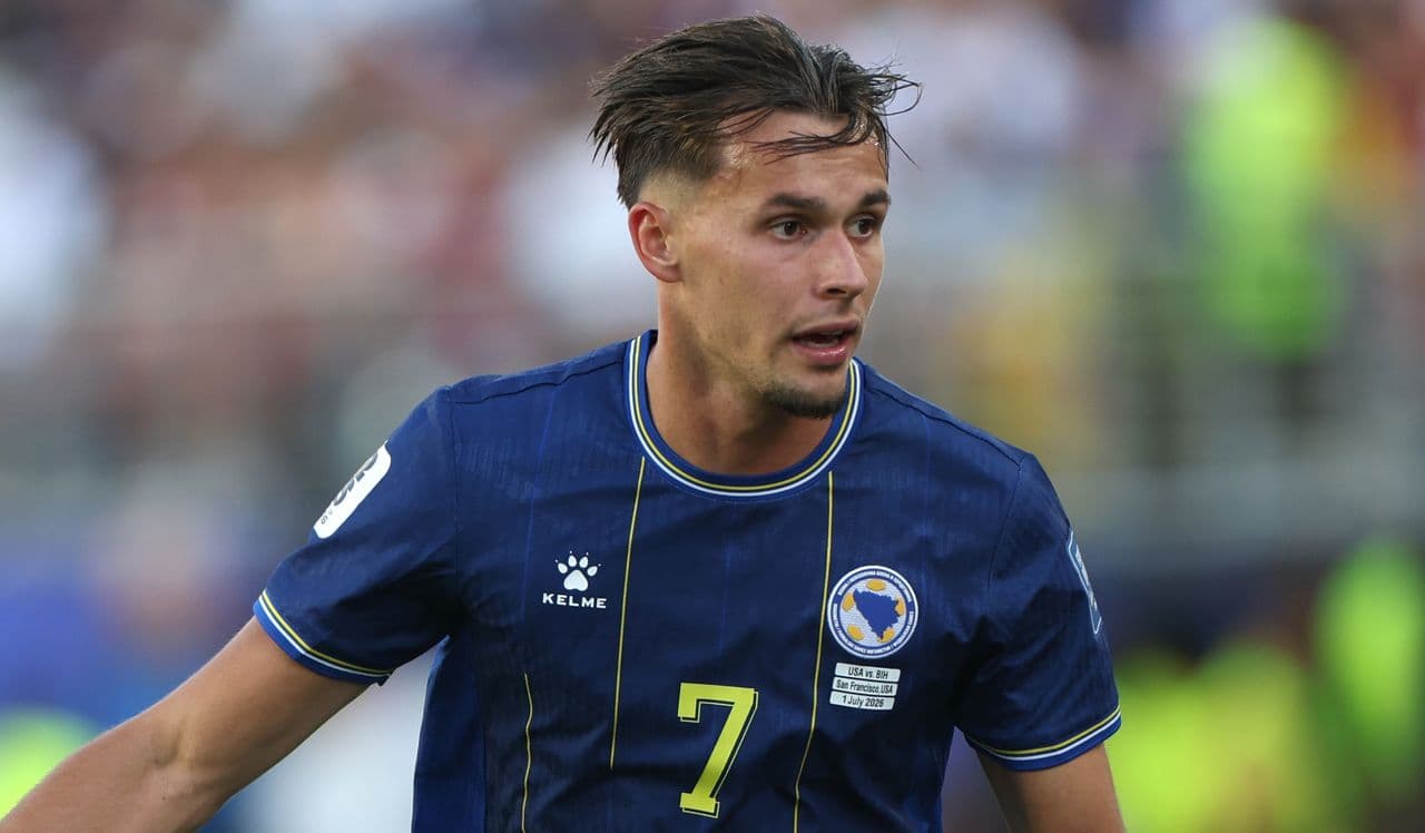 Newcastle boss breaks silence on Amar Dedic 'agreement' as scouts watch Salzburg star