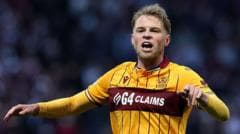 Swansea City Set to Land Celtic Defender Stephen Welsh as First Summer Signing